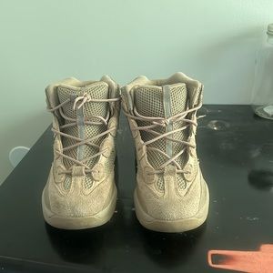 Yeezy Boot Kids Size 3
